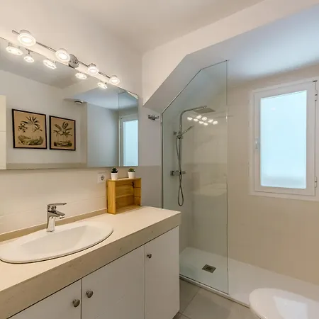 Balcones Olehousing Apartment *