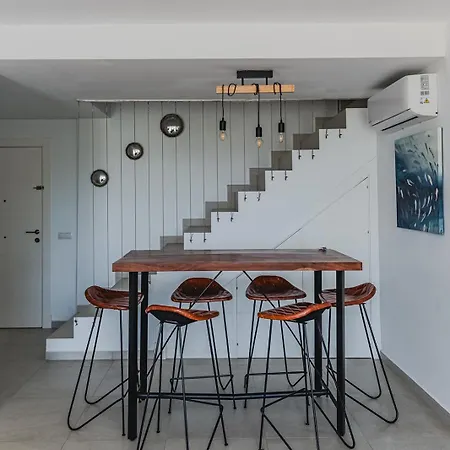 Balcones Olehousing Apartment